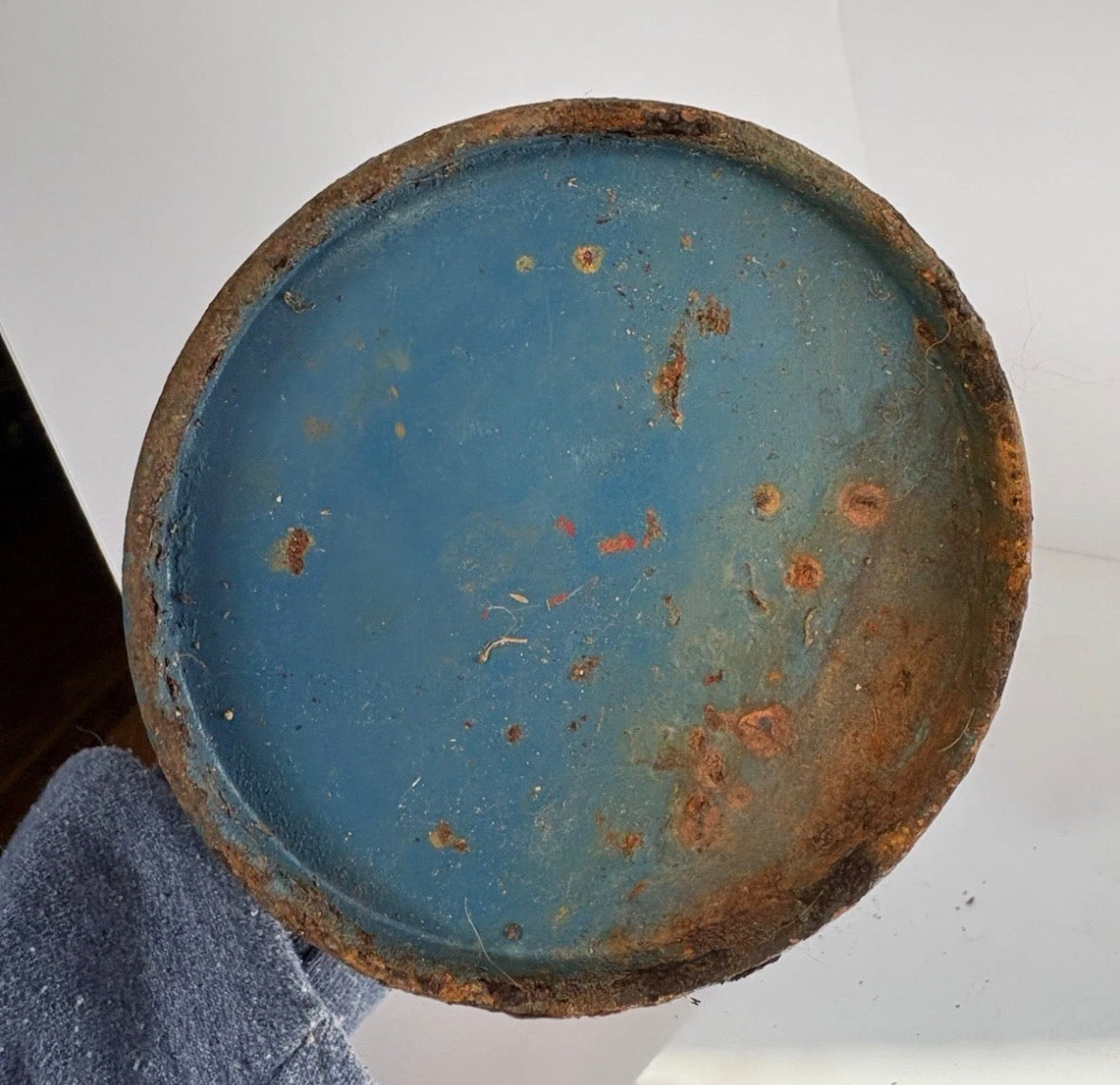 Vintage PRESSED STEEL Blue SMUDGE POT TRUCK FLARE P165