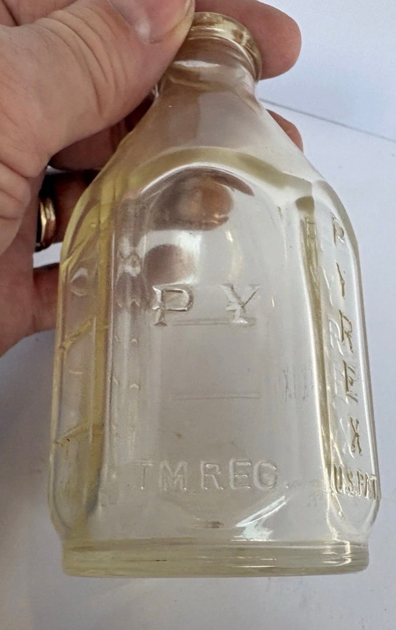 Pyrex Baby Feeding Bottle Small 4 Oz  Ph186