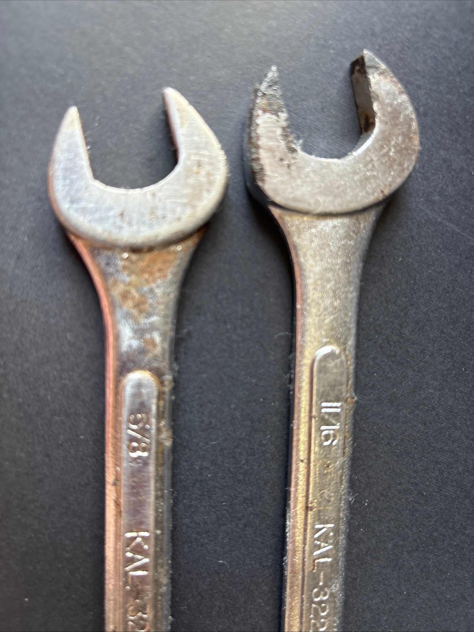 Two Combination Wrenches KAL 3222 11/16” And A KAL 3220 5/8”