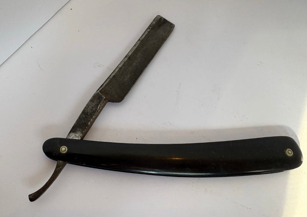 Vintage Straight Razor And Box ph182