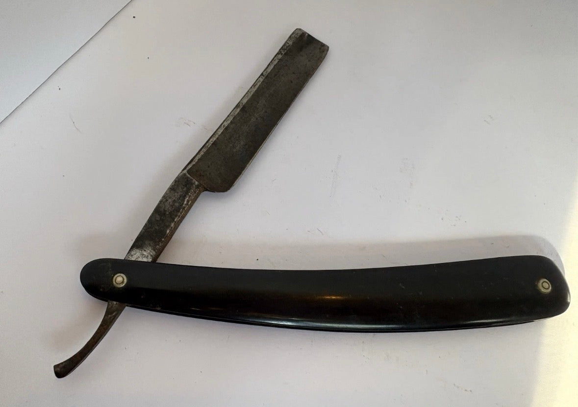 Vintage Straight Razor And Box ph182