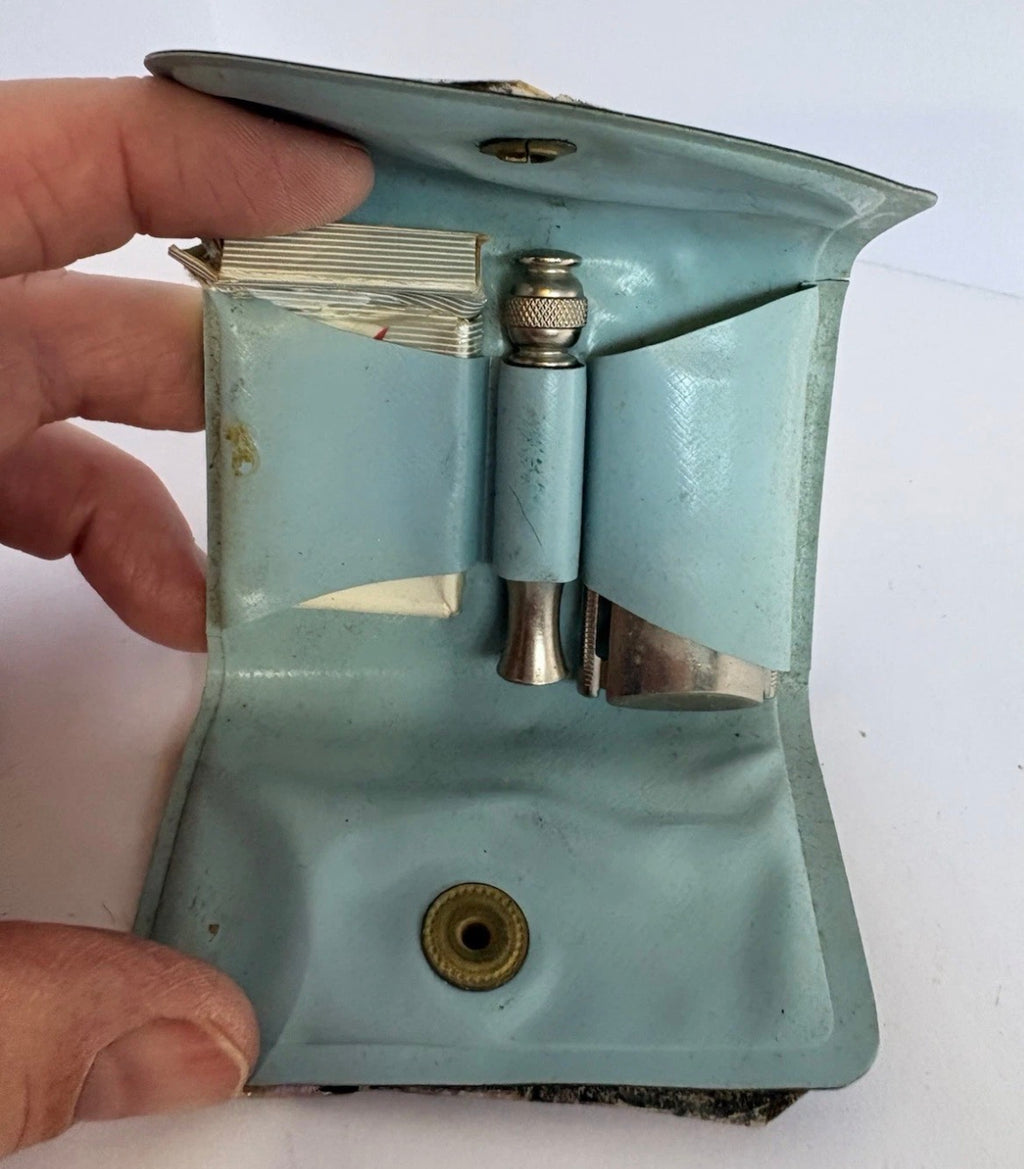 vintage gillette razor travel kit ph183
