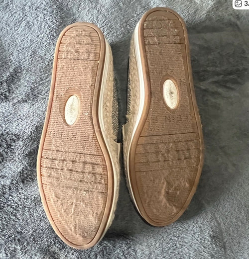 Anne Klein Silver And Sparkle/Bling Women’s Flats Size 8